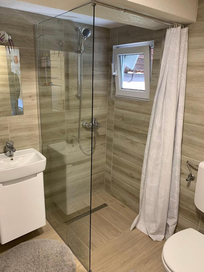 Holiday Home Amila Visoko Bagian luar foto